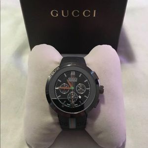 USED Gucci Pantcaon Men’s Watch